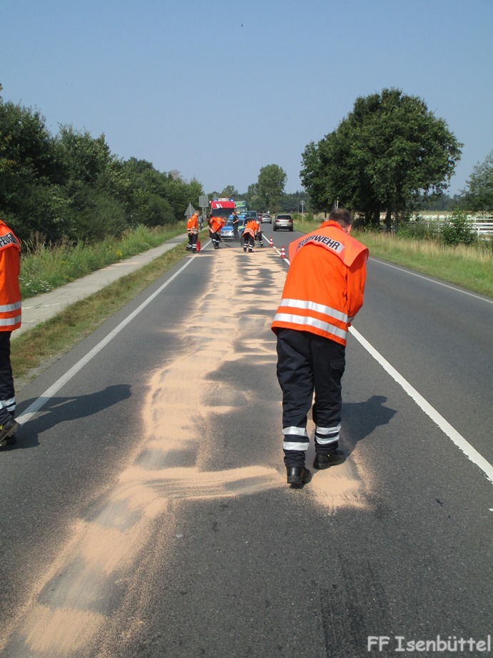 Benzin / Öl auf Straße